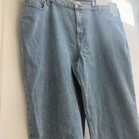 Abercrombie & Fitch '90s Straight Ultra High Rise Jeans - Picture 12 of 16